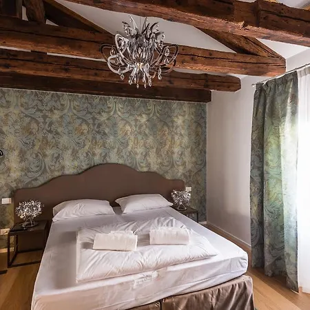 Polo's Treasures 公寓