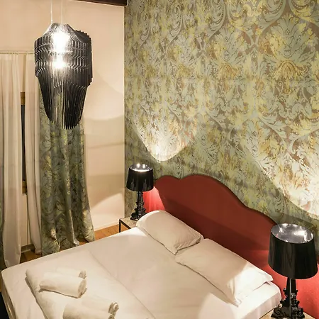 شقة Polo's Treasures البندقية