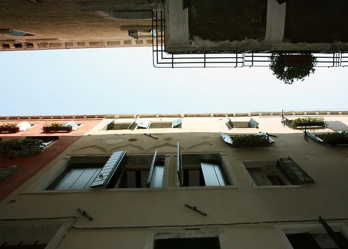 Polo's Treasures Venecia