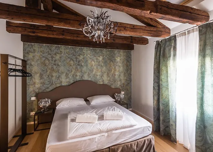 Polo's Treasures Apartman